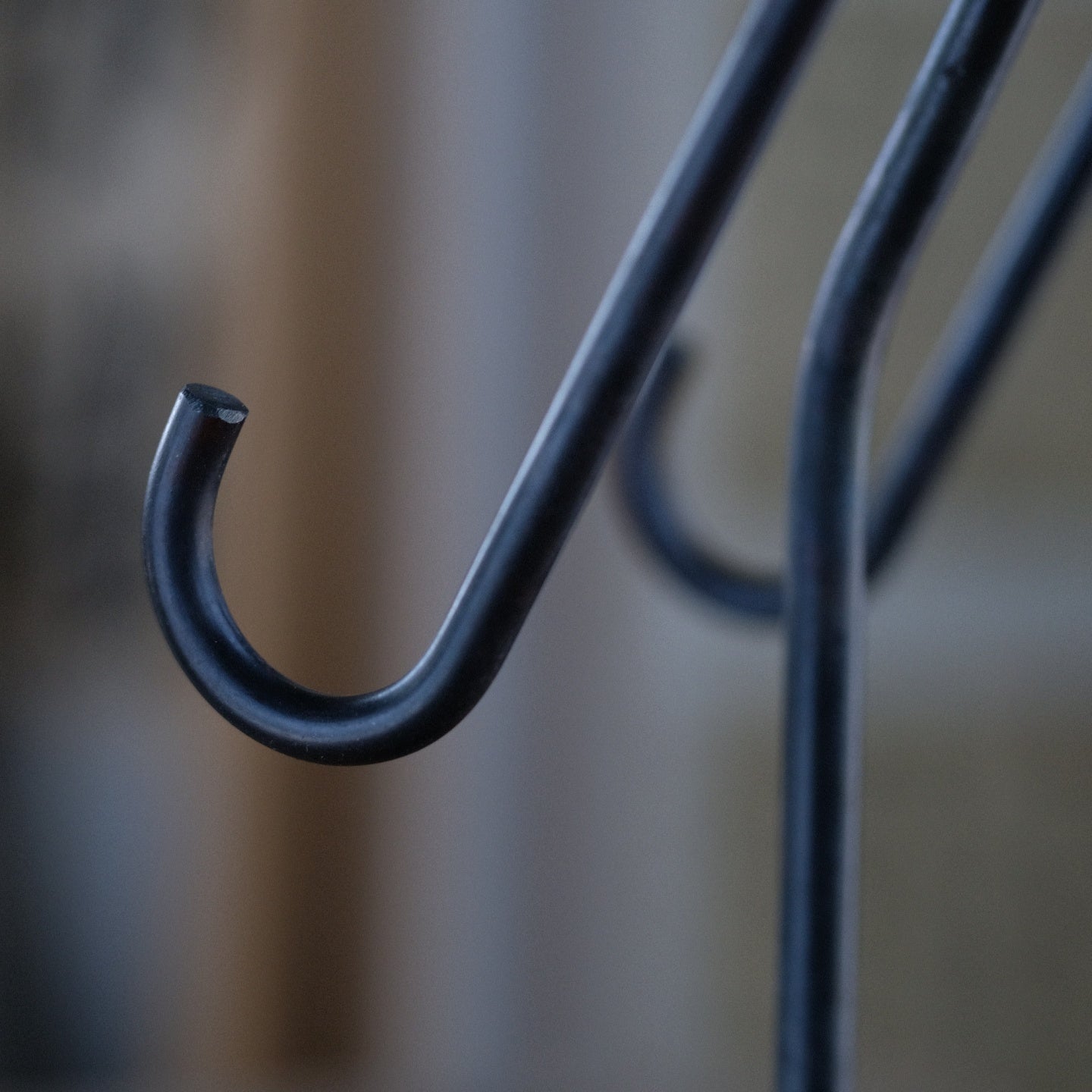 Hand Forged Metal Display Stand For Minerals