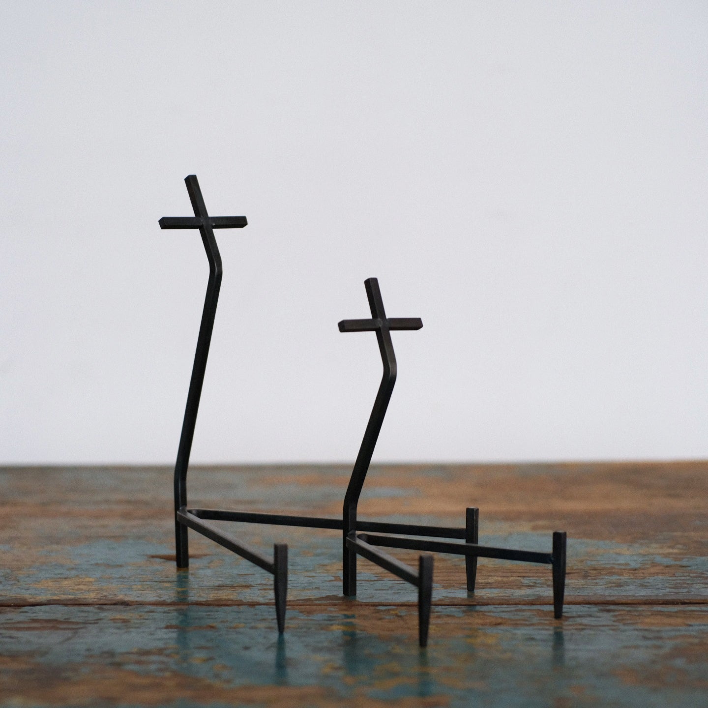 Hand Forged Metal Display Stand For Easel