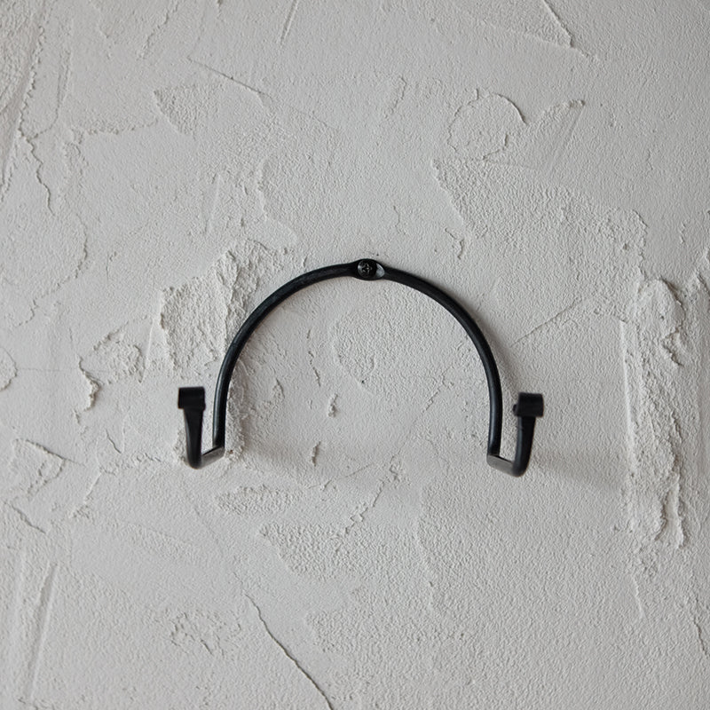 Hand Forged Metal Wall Mount Display For Picture Frame