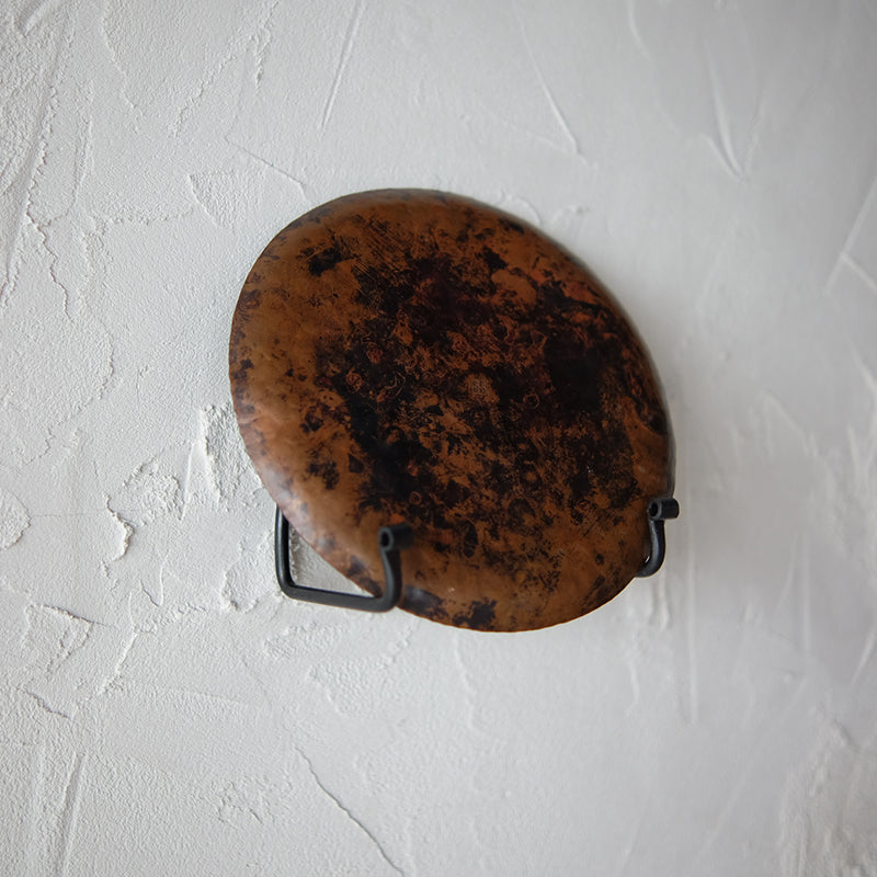 Hand Forged Metal Wall Mount Display For Picture Frame